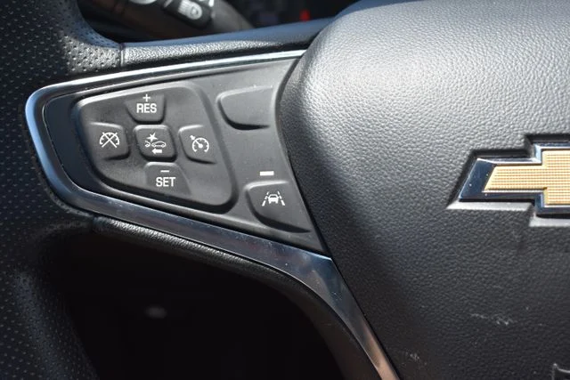 Used 2024 White Chevrolet LT image 19