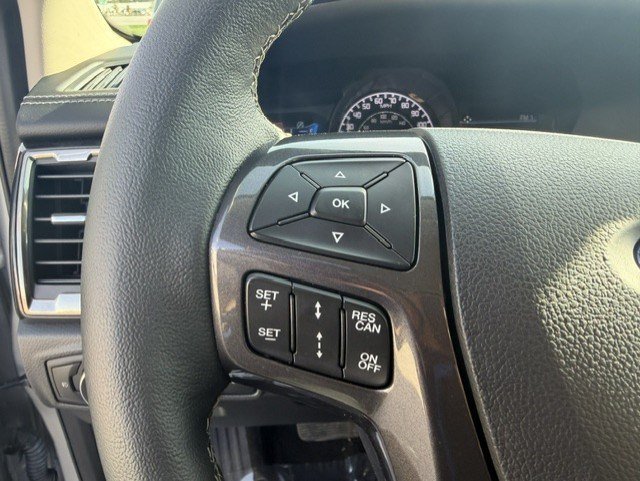 Used 2020 Silver Metallic Ford LARIAT image 12