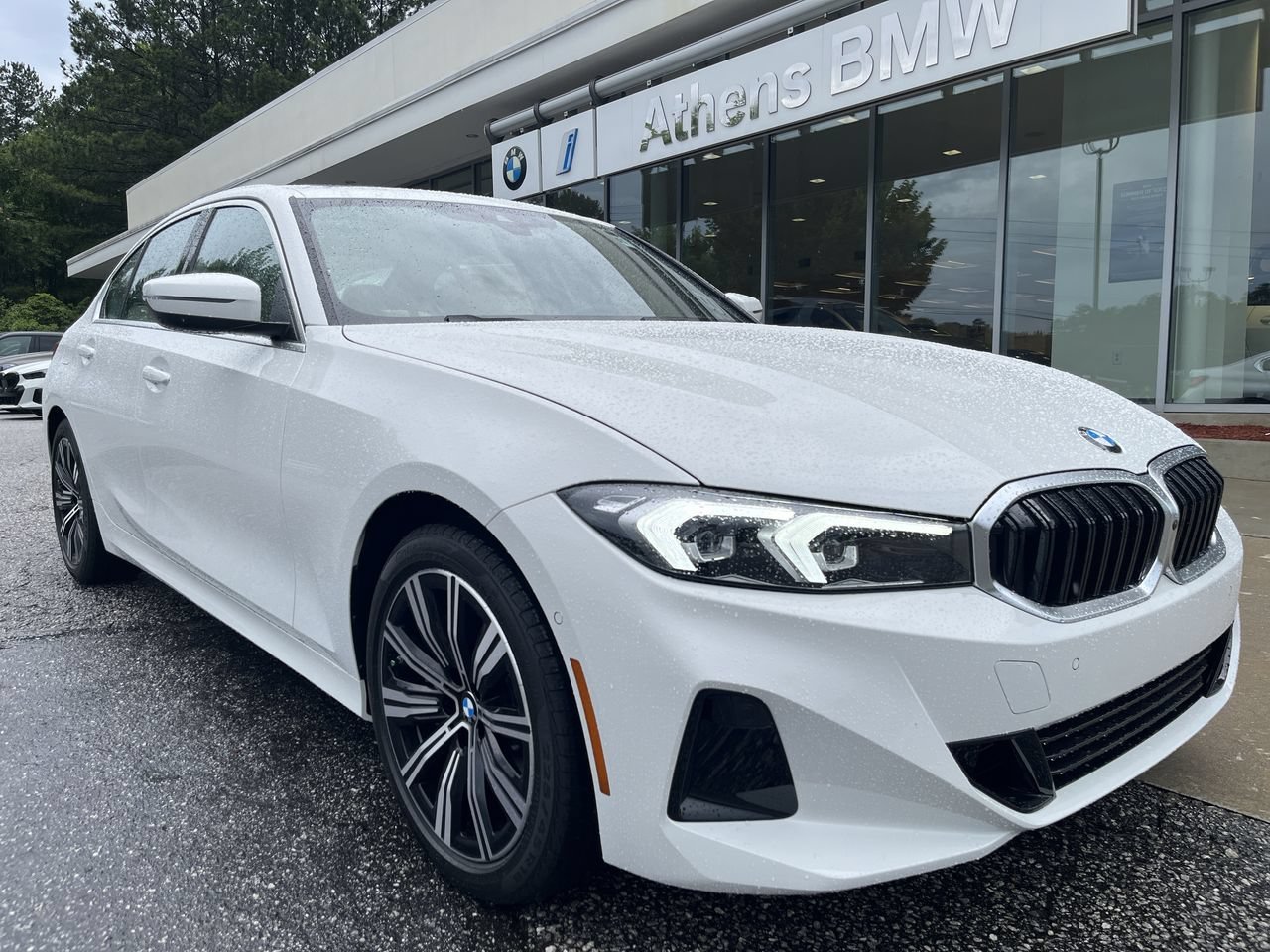 Used 2026 Alpine White BMW 330i image 1