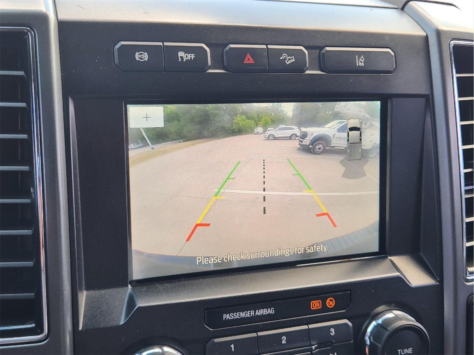 Used 2020 Iconic Silver Ford XLT image 17