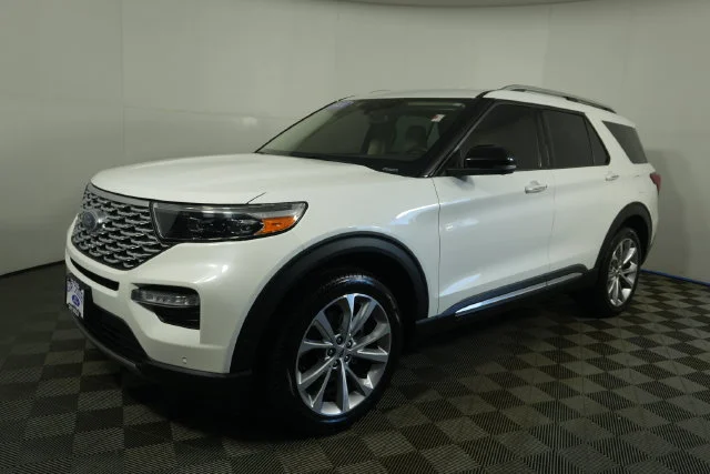 Used 2021 Star White Ford Platinum image 7