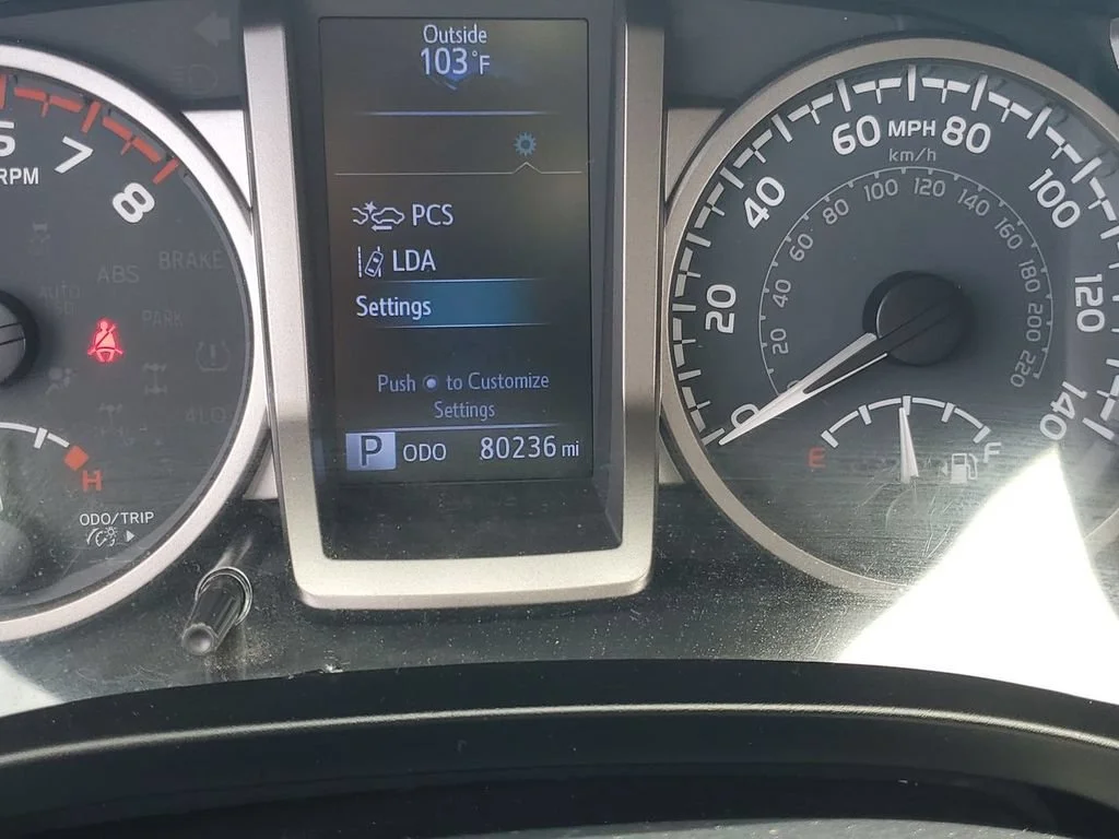 Used 2020 Gray Toyota SR5 image 12