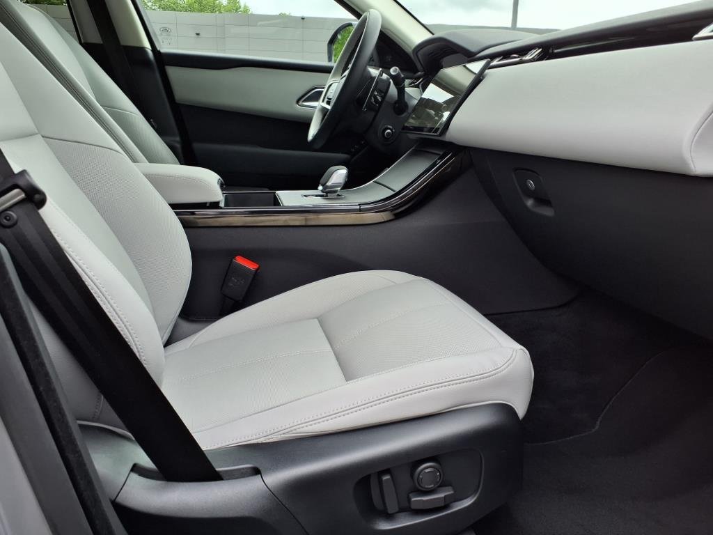 2025 Land Rover Range Rover Velar S - Photo 3