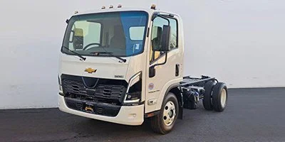 2025 Chevrolet Low Cab Forward 4500XD Diesel 176" WB Regular Cab's photo