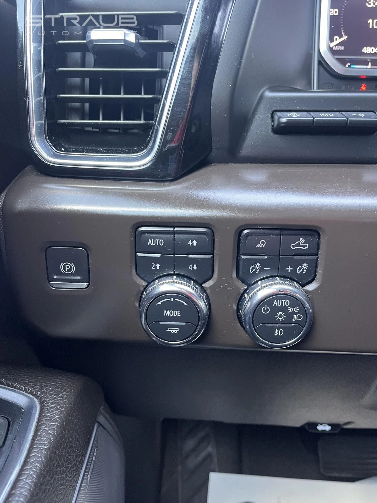 Used 2023 Summit White GMC Denali image 22