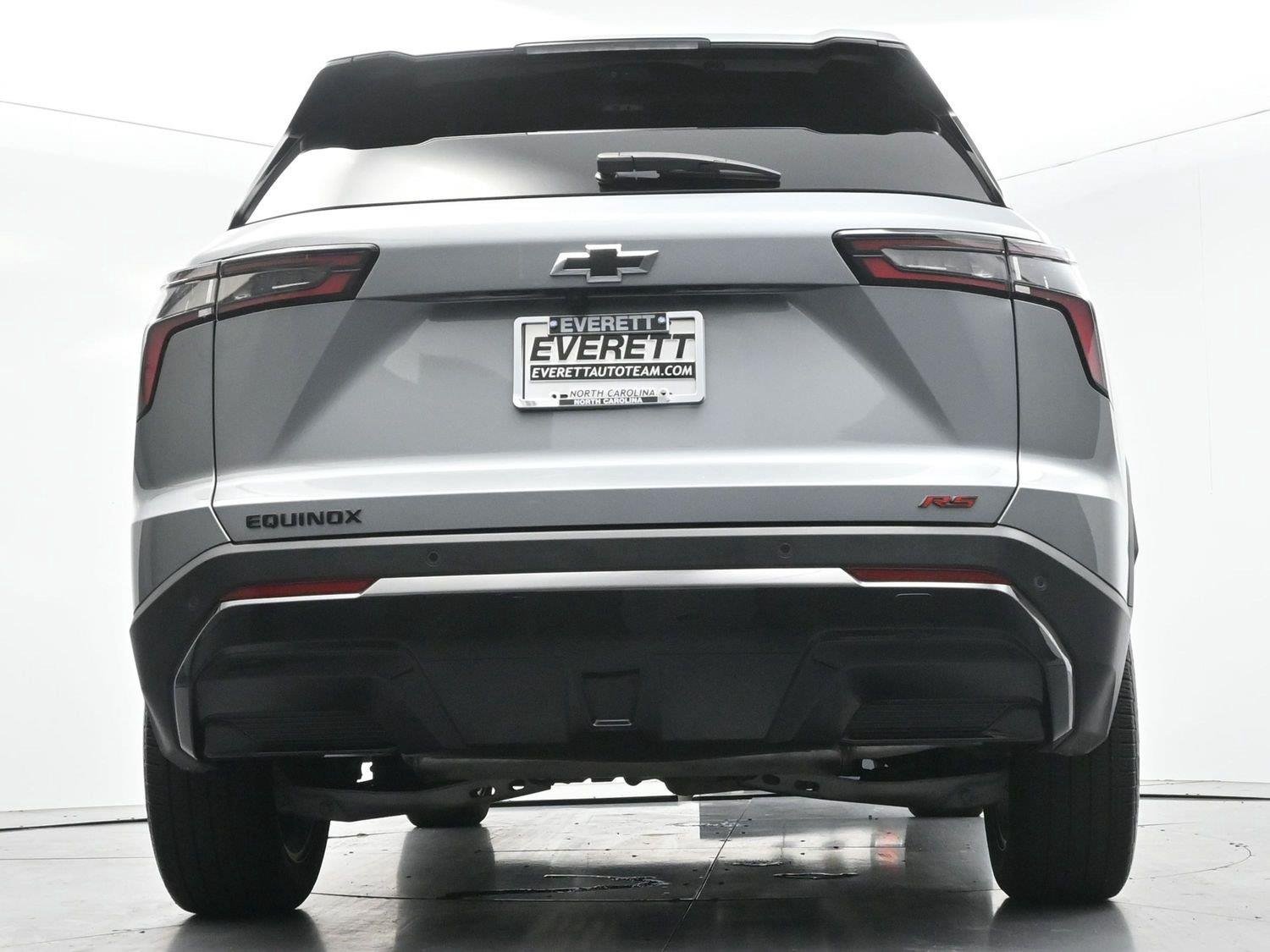 Used 2025 Sterling Gray Metallic Chevrolet FWD RS image 51