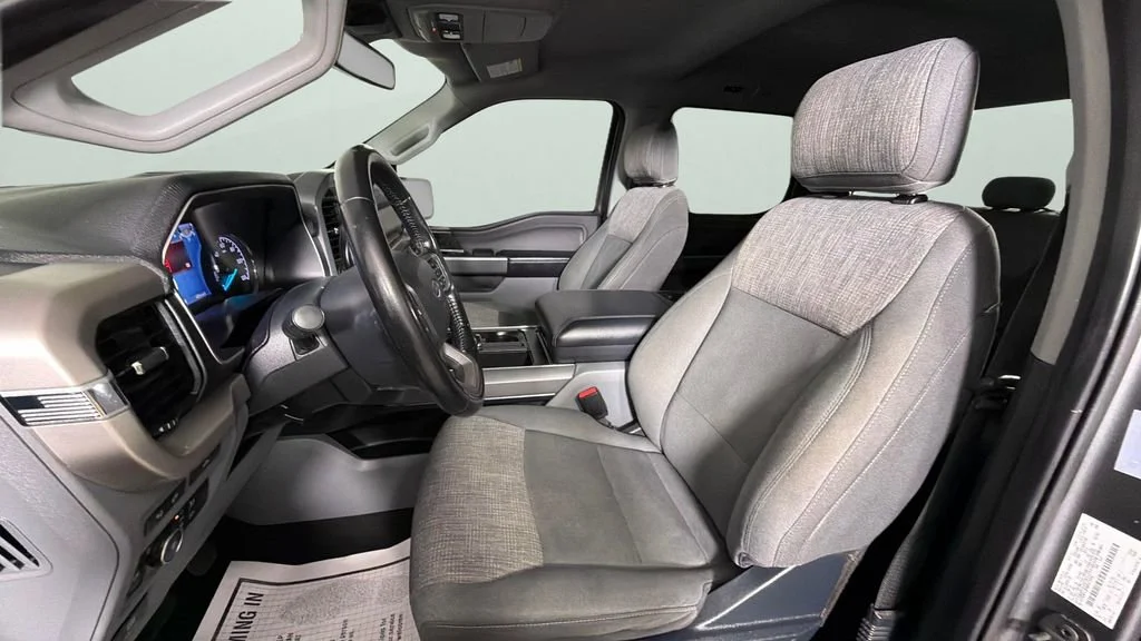 Used 2021 Gray Ford XLT image 17