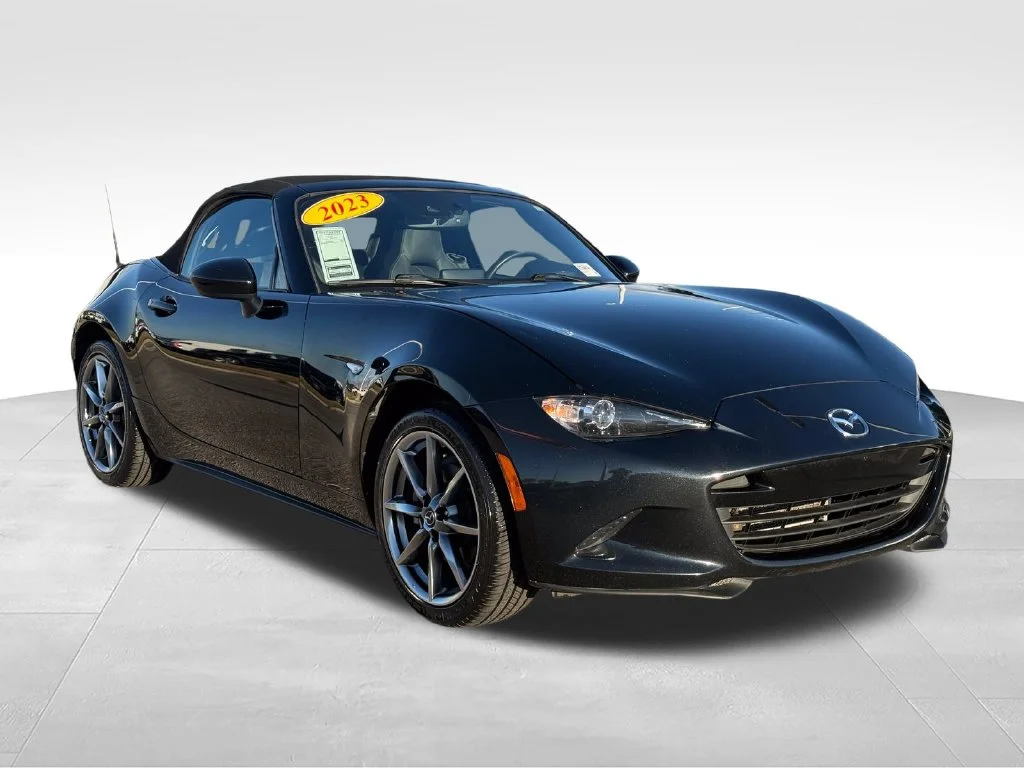 Used 2023 Black Mazda Grand Touring image 29