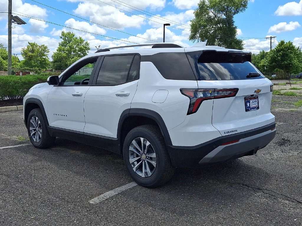 New 2026 Summit White Chevrolet LT image 6