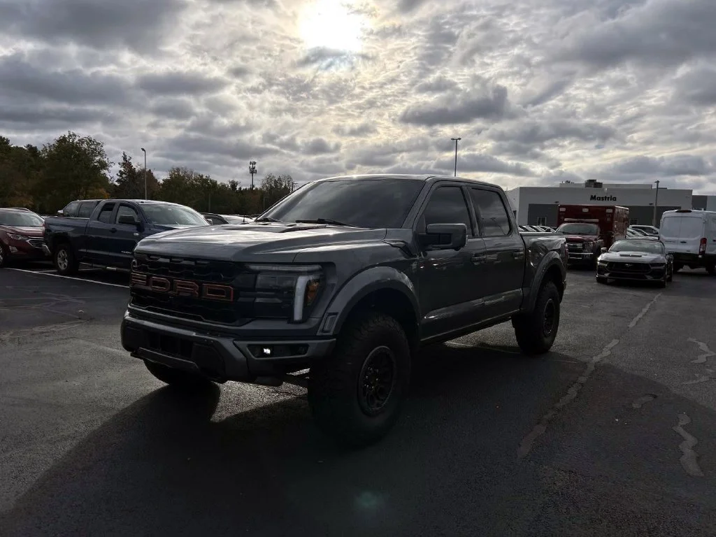 Used 2025 Gray Metallic Ford Raptor image 7