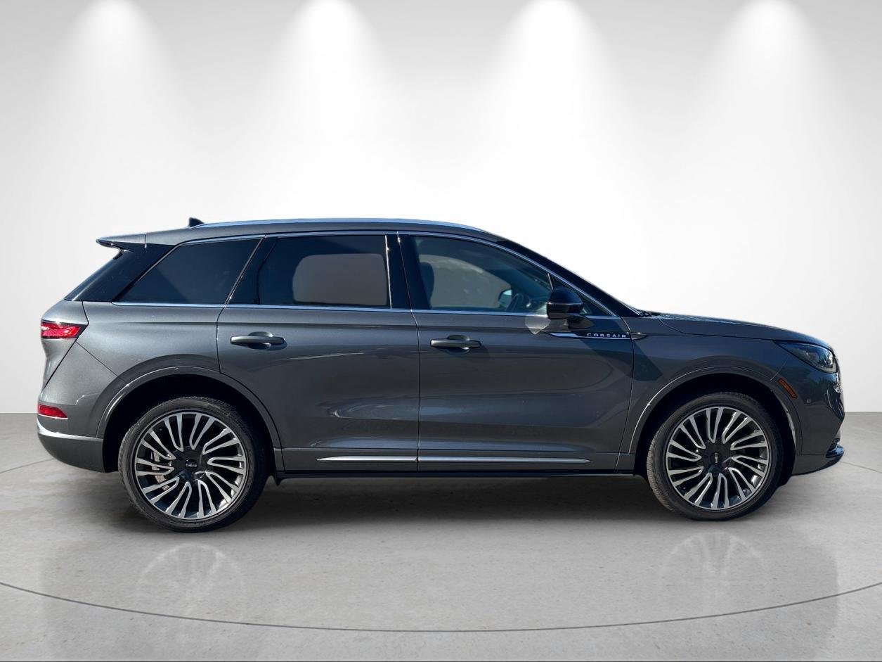 Used 2022 Asher Gray Metallic Clearcoat Lincoln Reserve image 6