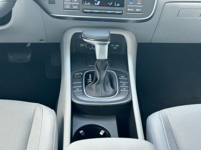 New 2026 Black Hyundai SEL Sport FWD image 19