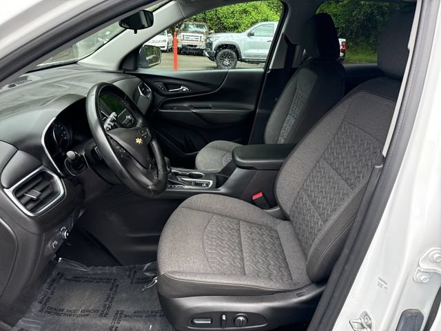 Used 2024 Summit White Chevrolet LT image 14