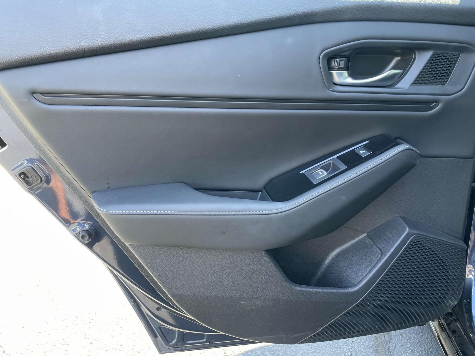 Used 2025 Blue Honda Touring image 13