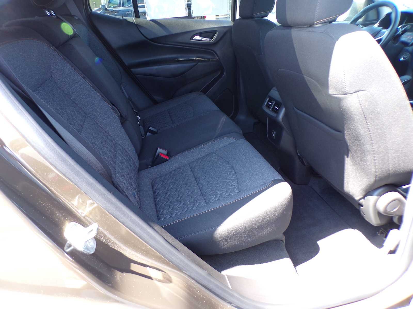 2024 Chevrolet Equinox LT - Photo 19