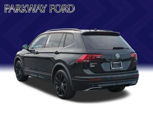 Used 2020 Black Volkswagen 2.0T SE R-Line Black image 3