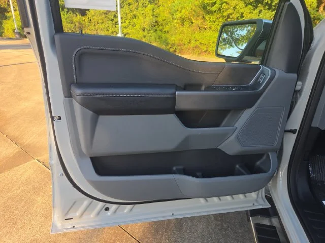 New 2026 Avalanche Ford XLT image 11