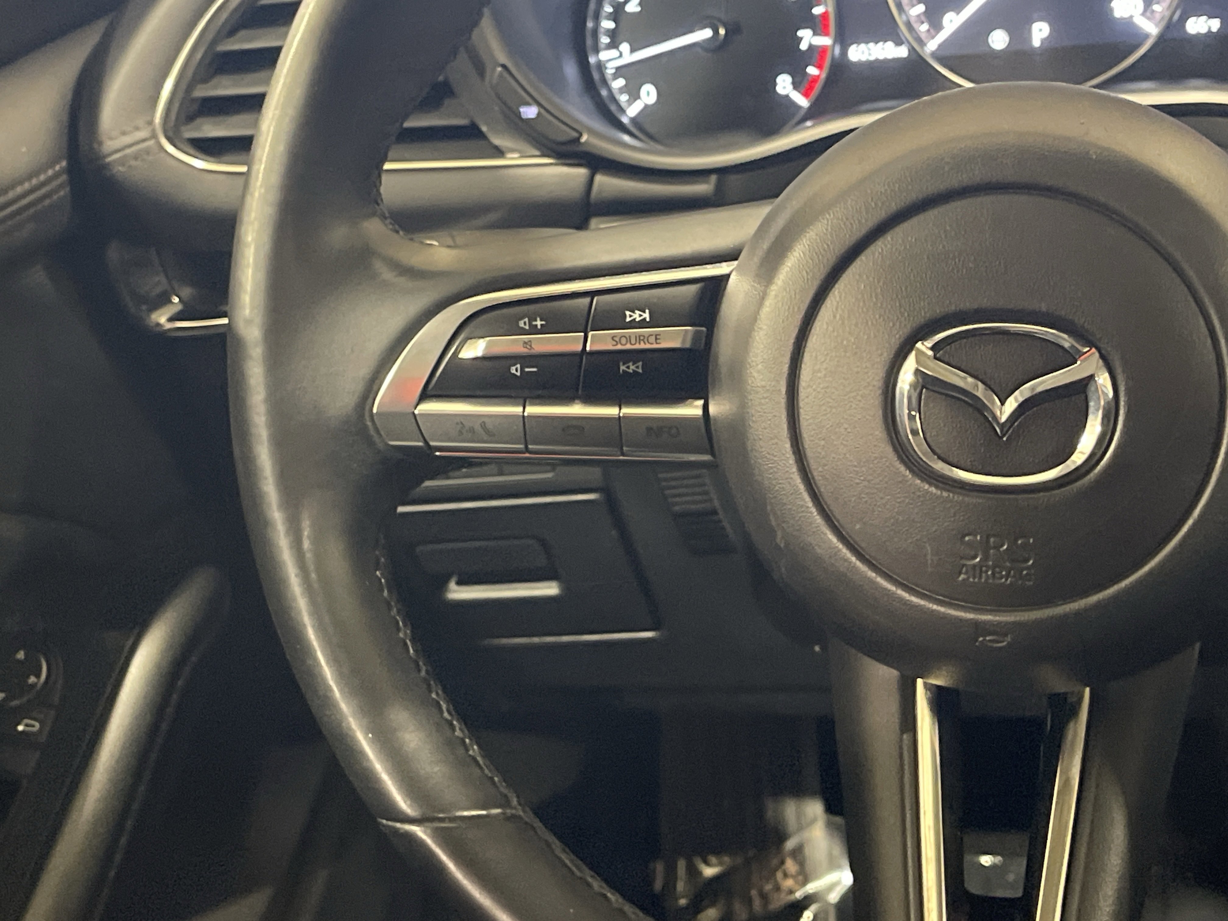 Used 2023 Snowflake White Pearl Mica Mazda 2.5 S Preferred image 17
