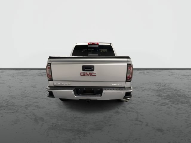 Used 2018 QUICKSILVER METALLIC GMC Denali image 7