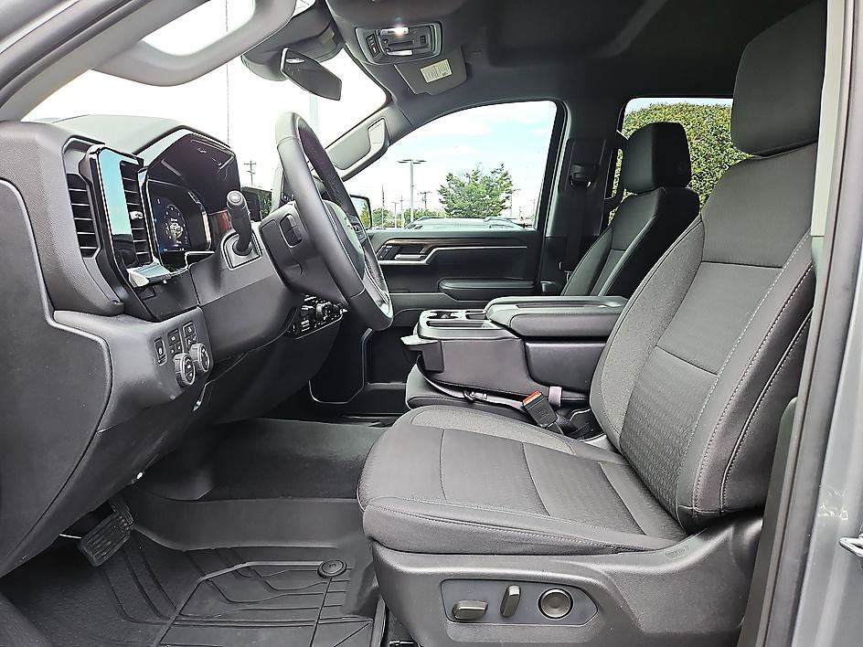 2026 Chevrolet Silverado 1500 LT - Photo 10