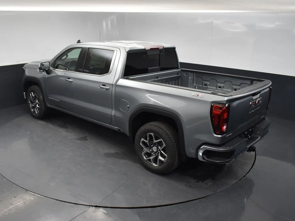 2026 GMC Sierra 1500 SLE - Photo 36