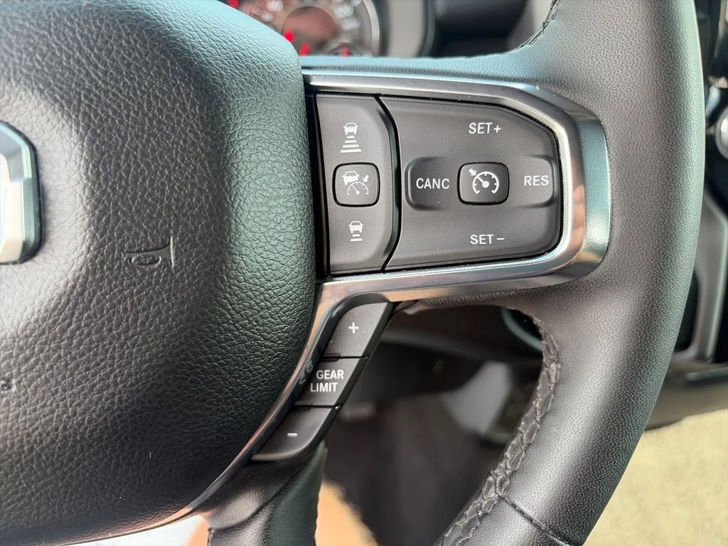 Used 2025 Silver Ram Laramie image 35