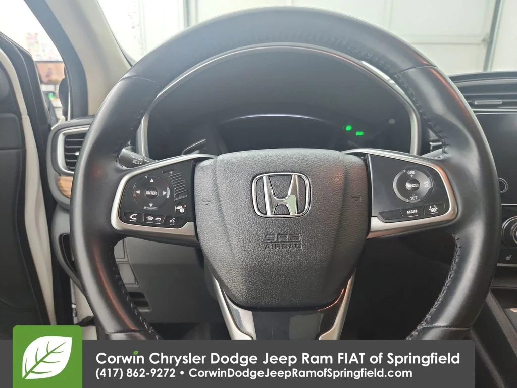 Used 2018 White Honda Touring image 22