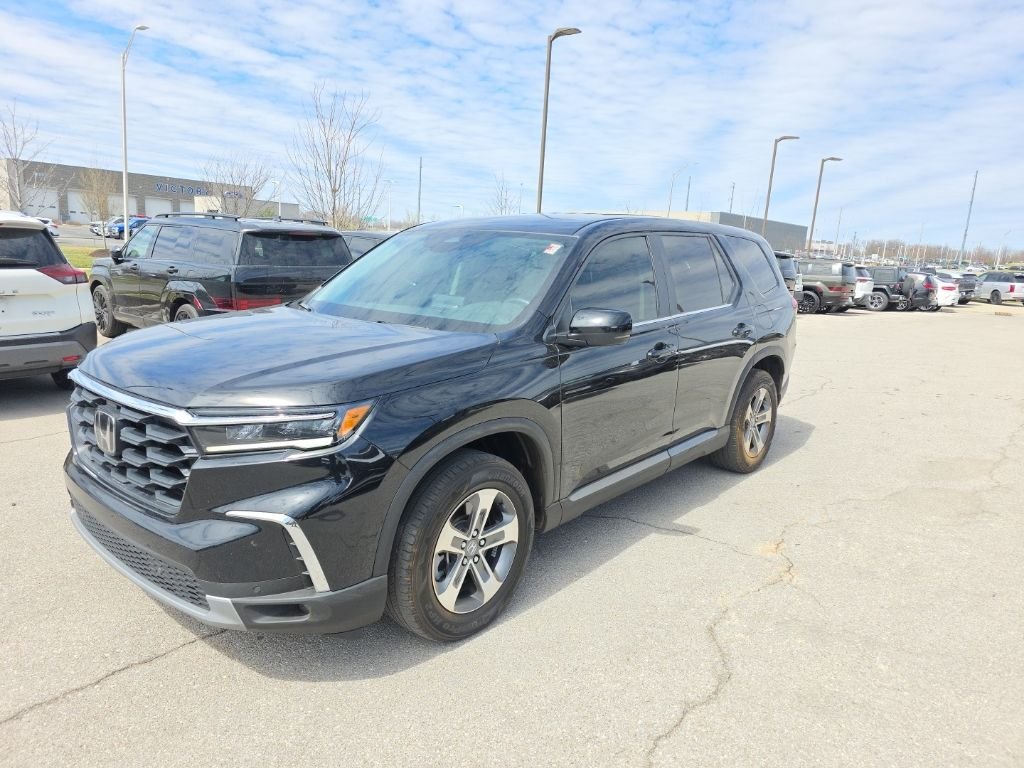 2025 Honda Pilot EX-L 2WD's photo