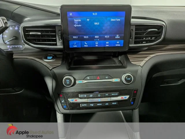 Used 2020 Gray Ford Limited image 23