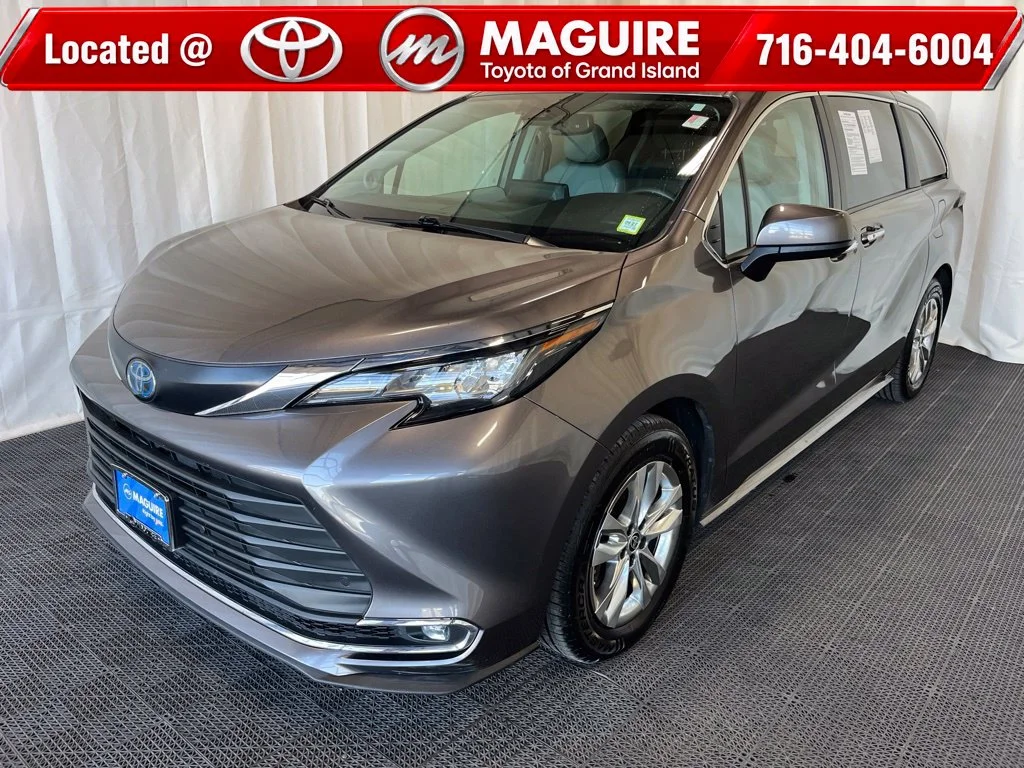 Used 2022 Gray Toyota XLE image 1