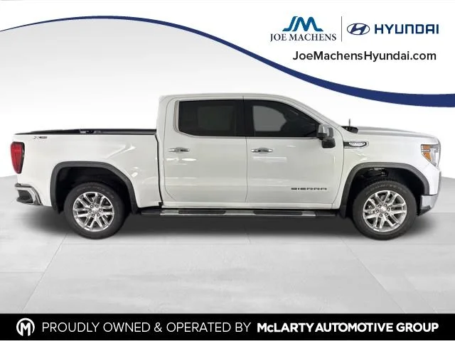 Used 2021 White GMC SLT image 4