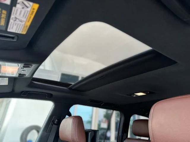 Used 2017 Black Toyota  image 23