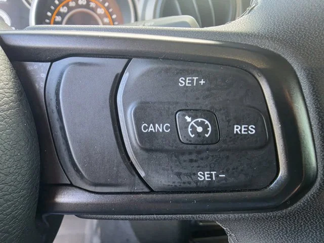 Used 2023 Silver Jeep Sport S image 13