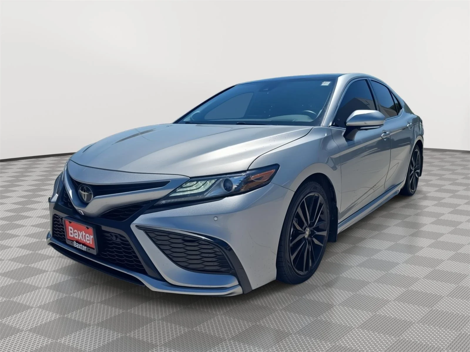 Used 2023 SILVER Toyota XSE image 4