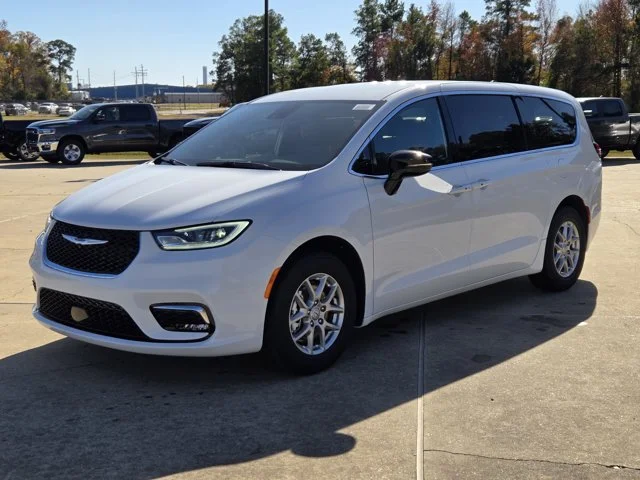 2026 Chrysler Pacifica
