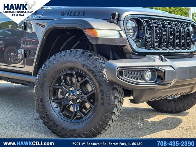 Used 2024 Gray Jeep Sport image 3