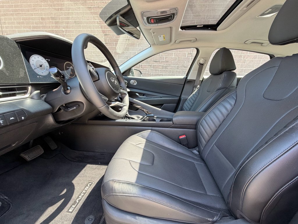 Certified Used 2023 Onyx Black Hyundai Limited image 12