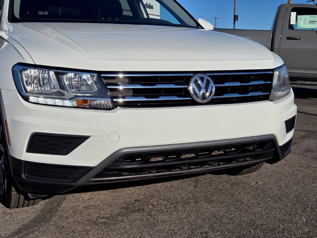 Used 2021 White Volkswagen 2.0T SE image 8