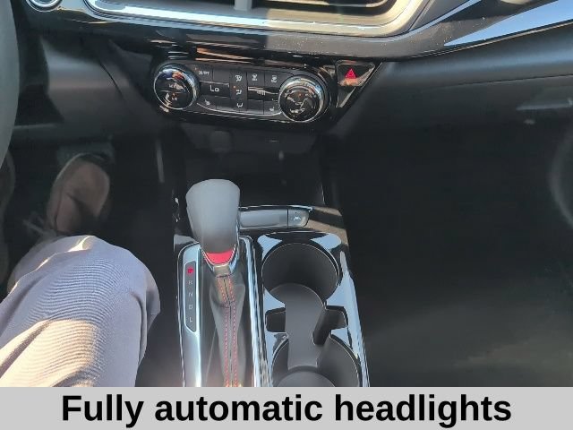 2026 Chevrolet Trax RS - Photo 6
