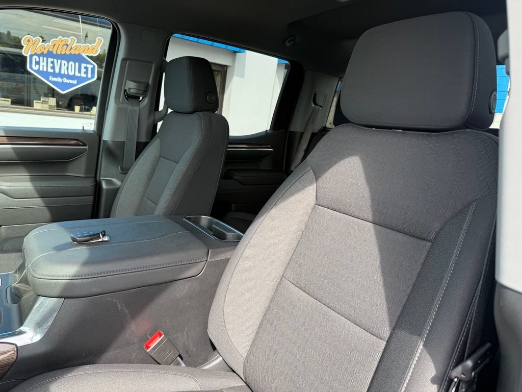 New 2026 Sterling Gray Metallic Chevrolet RST image 36