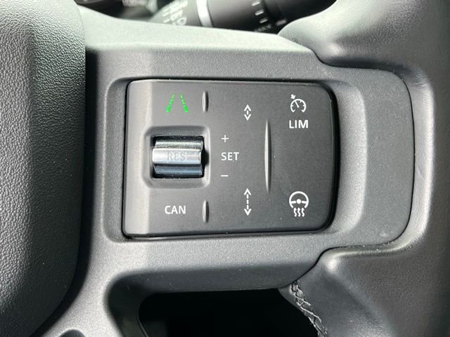 2024 Land Rover Defender X-Dynamic SE - Photo 19
