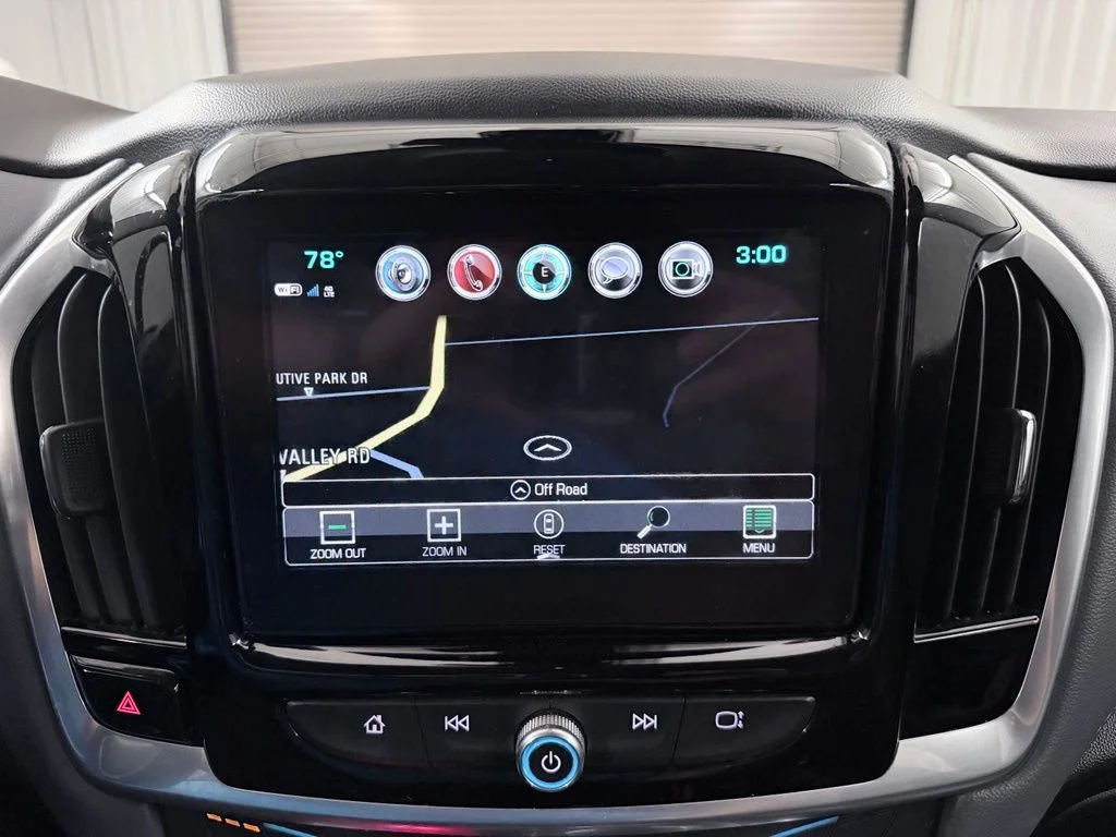 Used 2019 Red Tintcoat Chevrolet Premier image 19