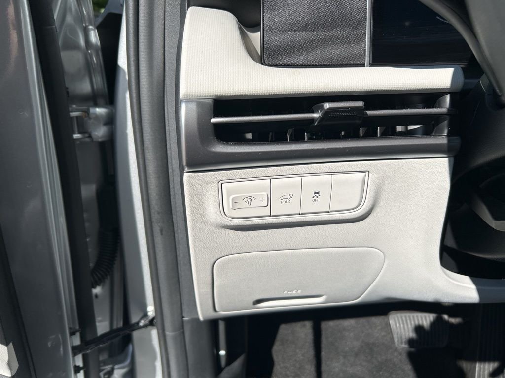 Certified Used 2026 Silver Hyundai SEL image 25