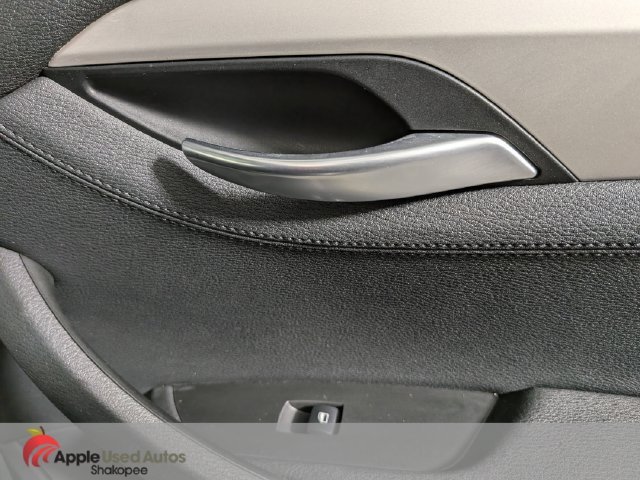 Used 2015 Gray BMW xDrive28i image 34
