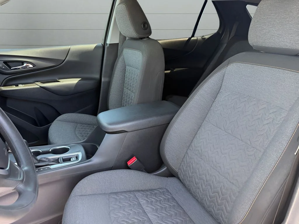 Used 2023 White Chevrolet LT image 19