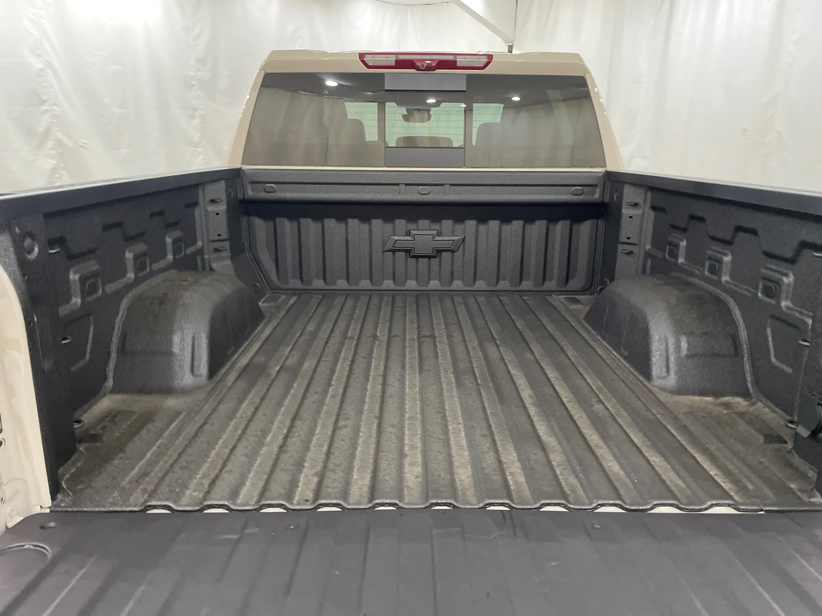 Used 2026 Tan Chevrolet ZR2 image 7