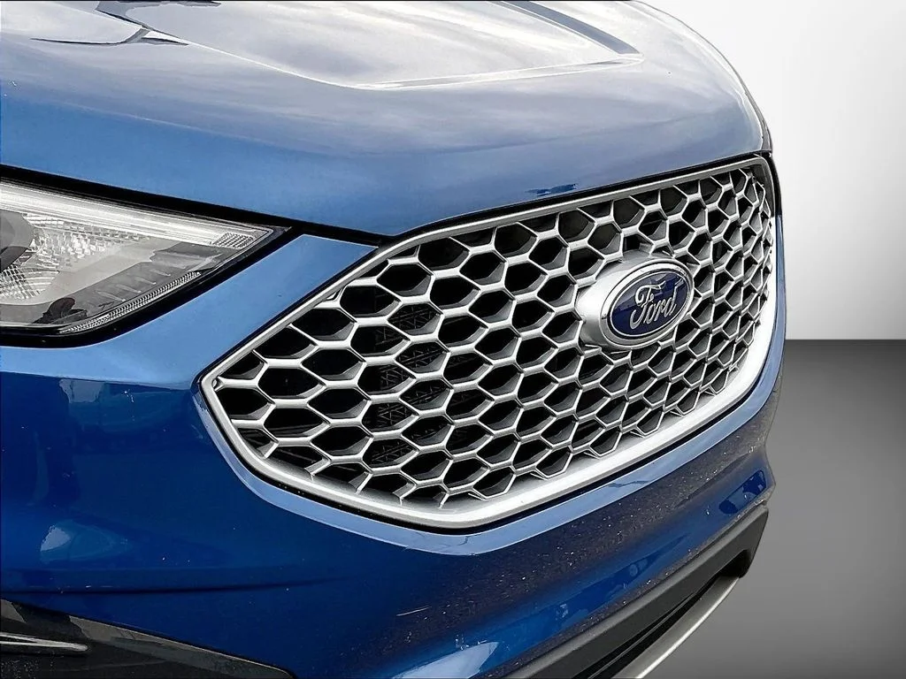 Certified Used 2024 Atlas Blue Metallic Ford SEL image 31