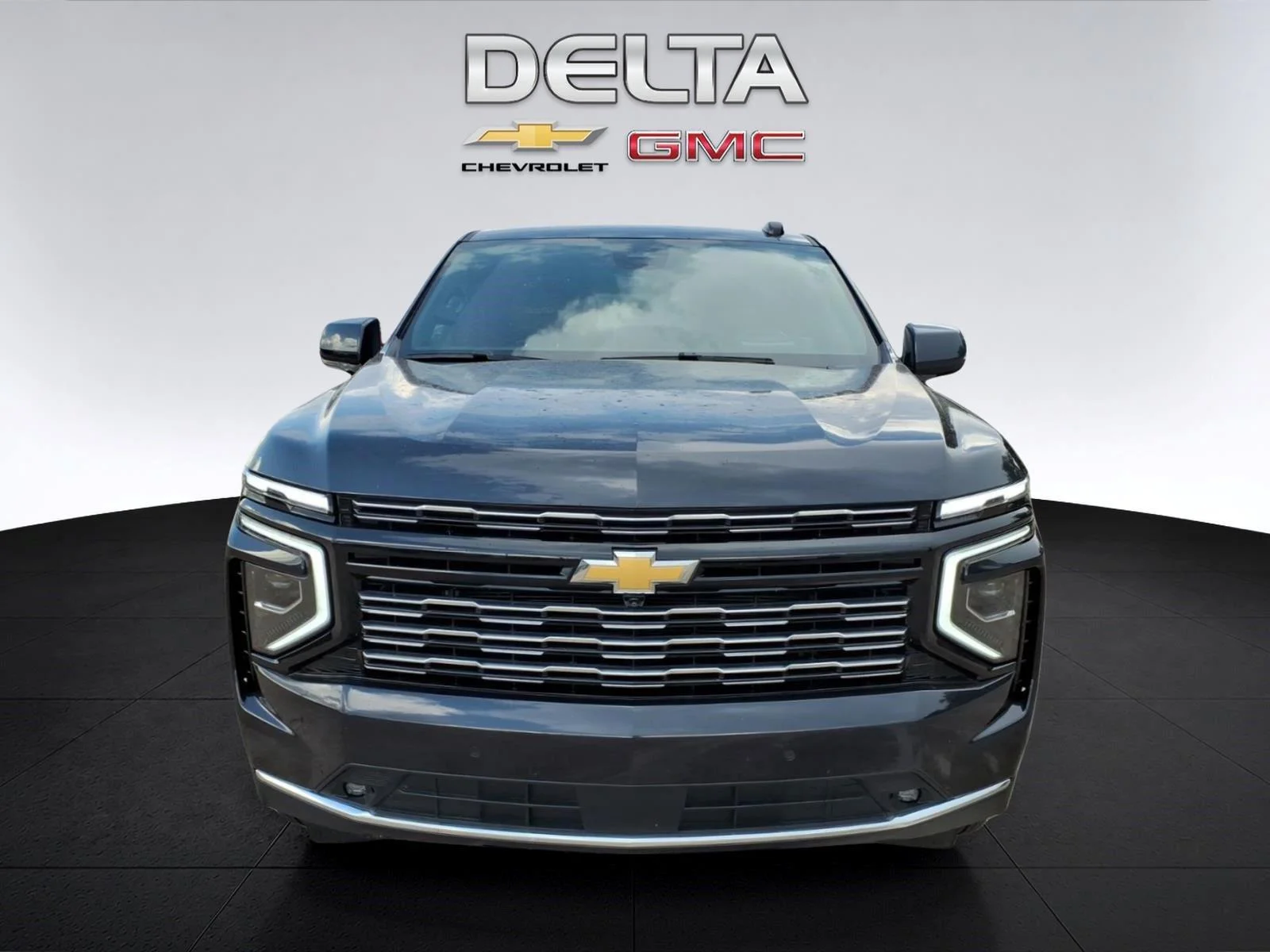 Used 2025 Dark Ash Metallic Chevrolet High Country image 8