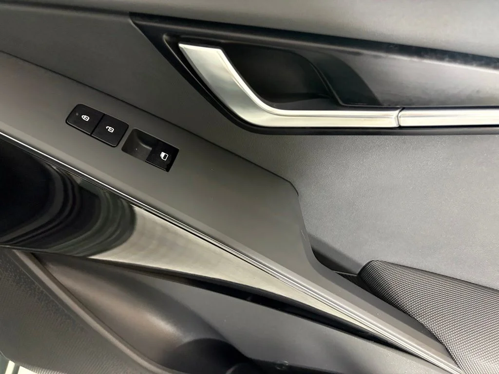 New 2026 Cityscape Green Kia WIND image 13