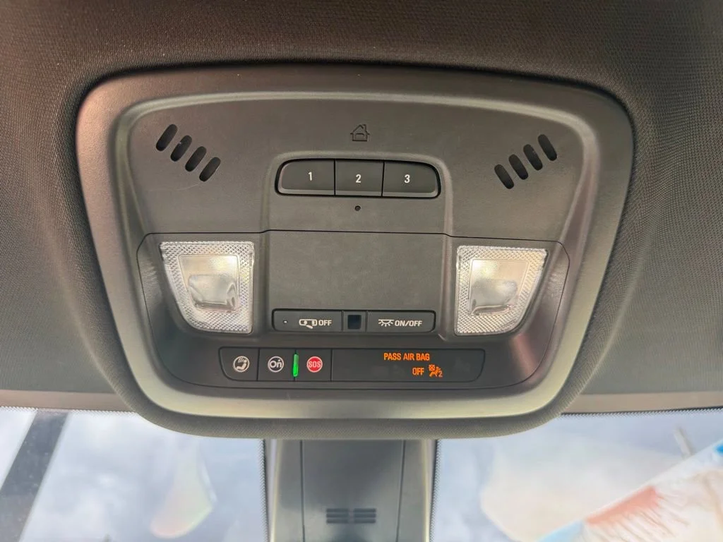 2023 Chevrolet Traverse 1LT - Photo 29
